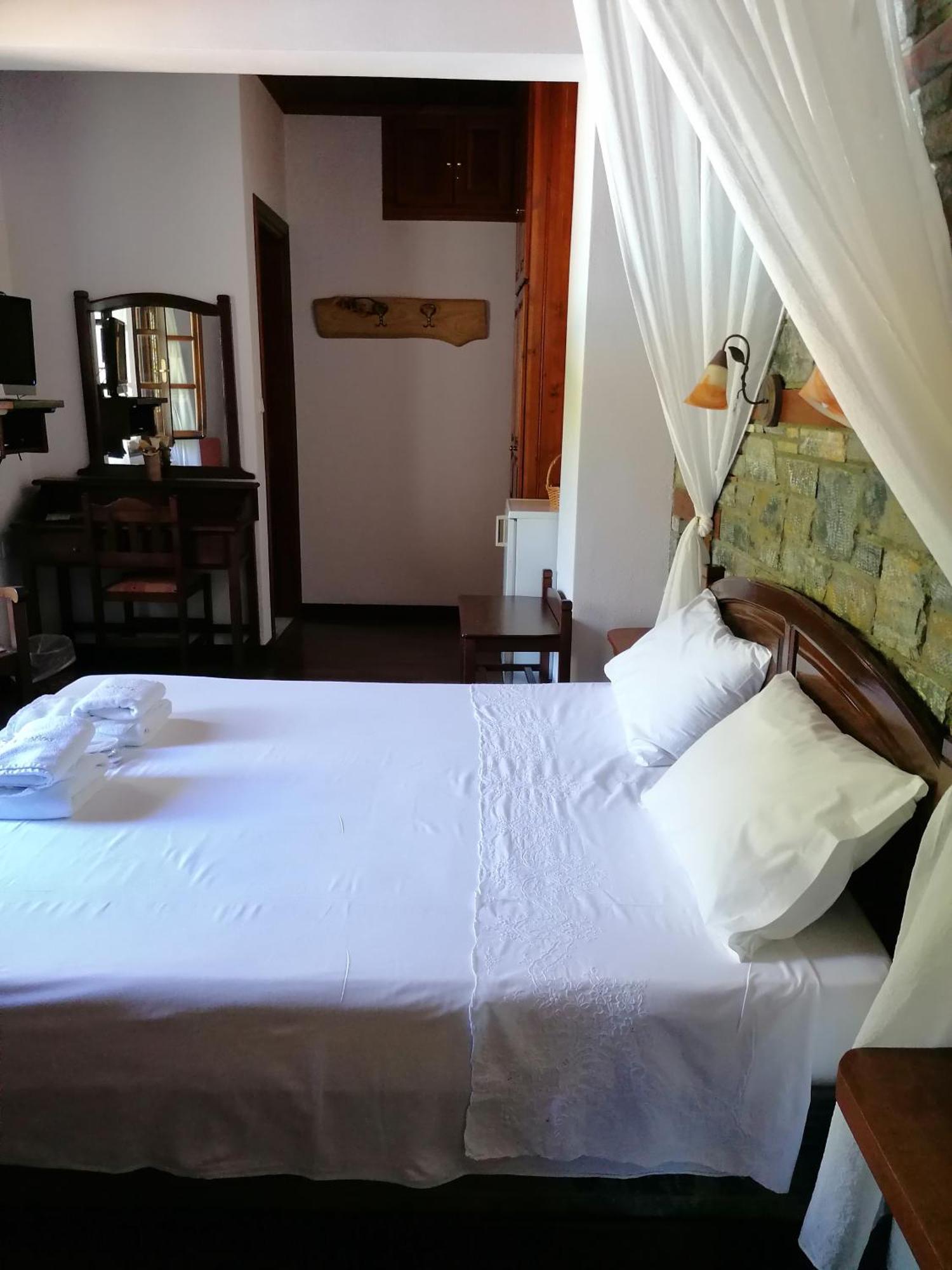 Amalthia Traditional Guesthouse Tsagarada Room photo